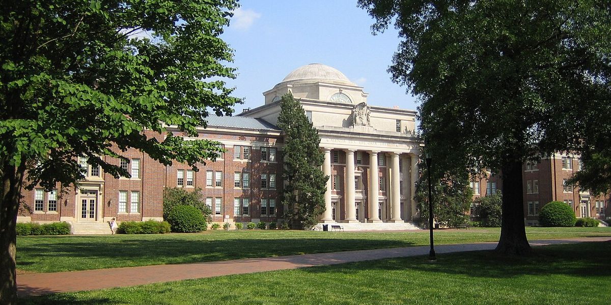 Davidson College Chambers Building